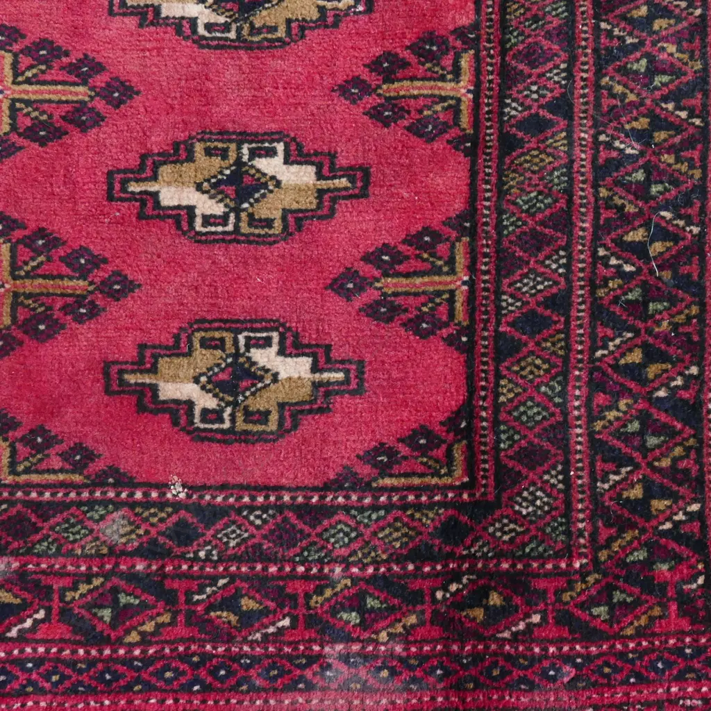 An old Turkoman bedding bag Image 1++