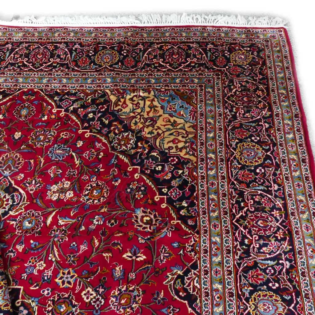 A very large hand knotted Persian Kashan carpet Image 1++
