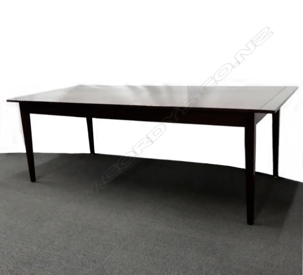 A French provincial style oak dining table Image 1++