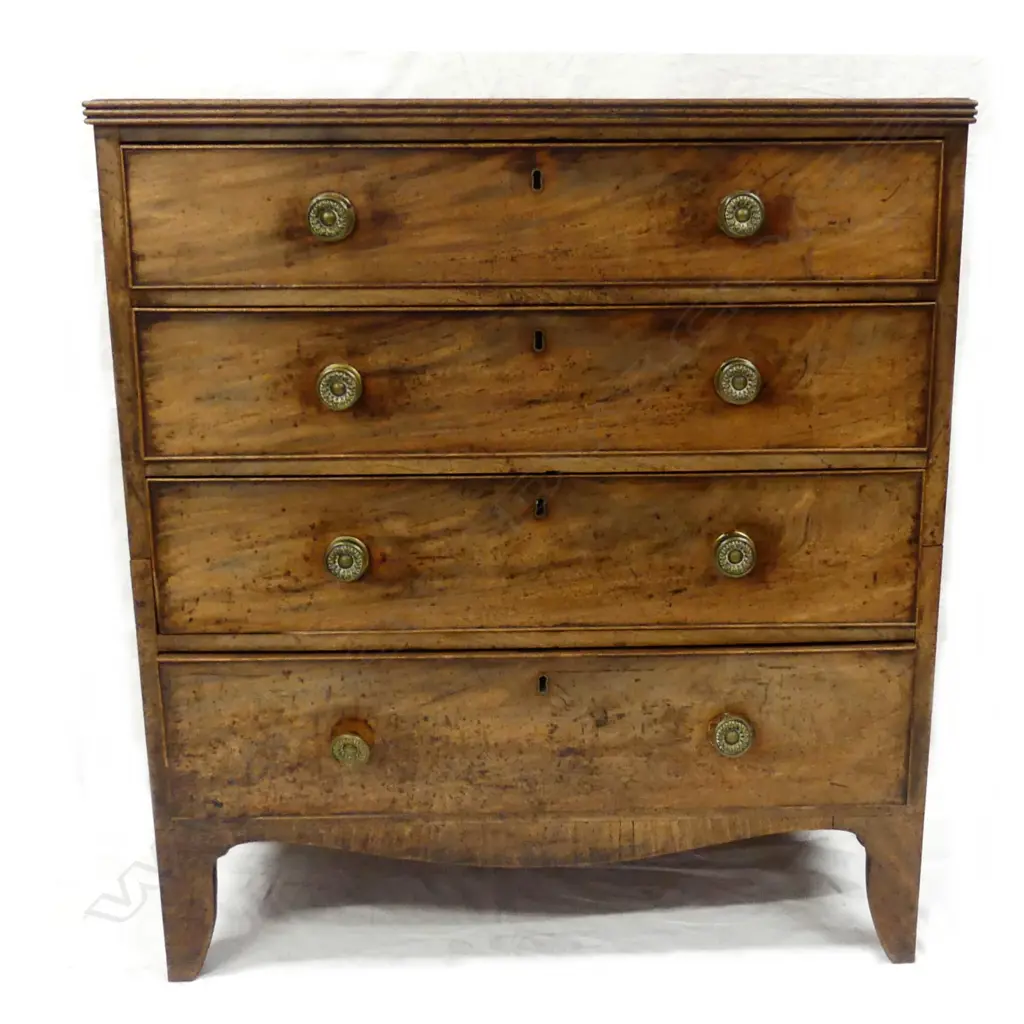 Georgian flame mahogany four drawer chest Image 1++