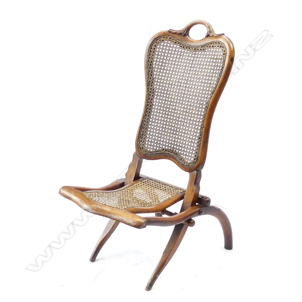 An Edwardian folding steamer chair Image 1++