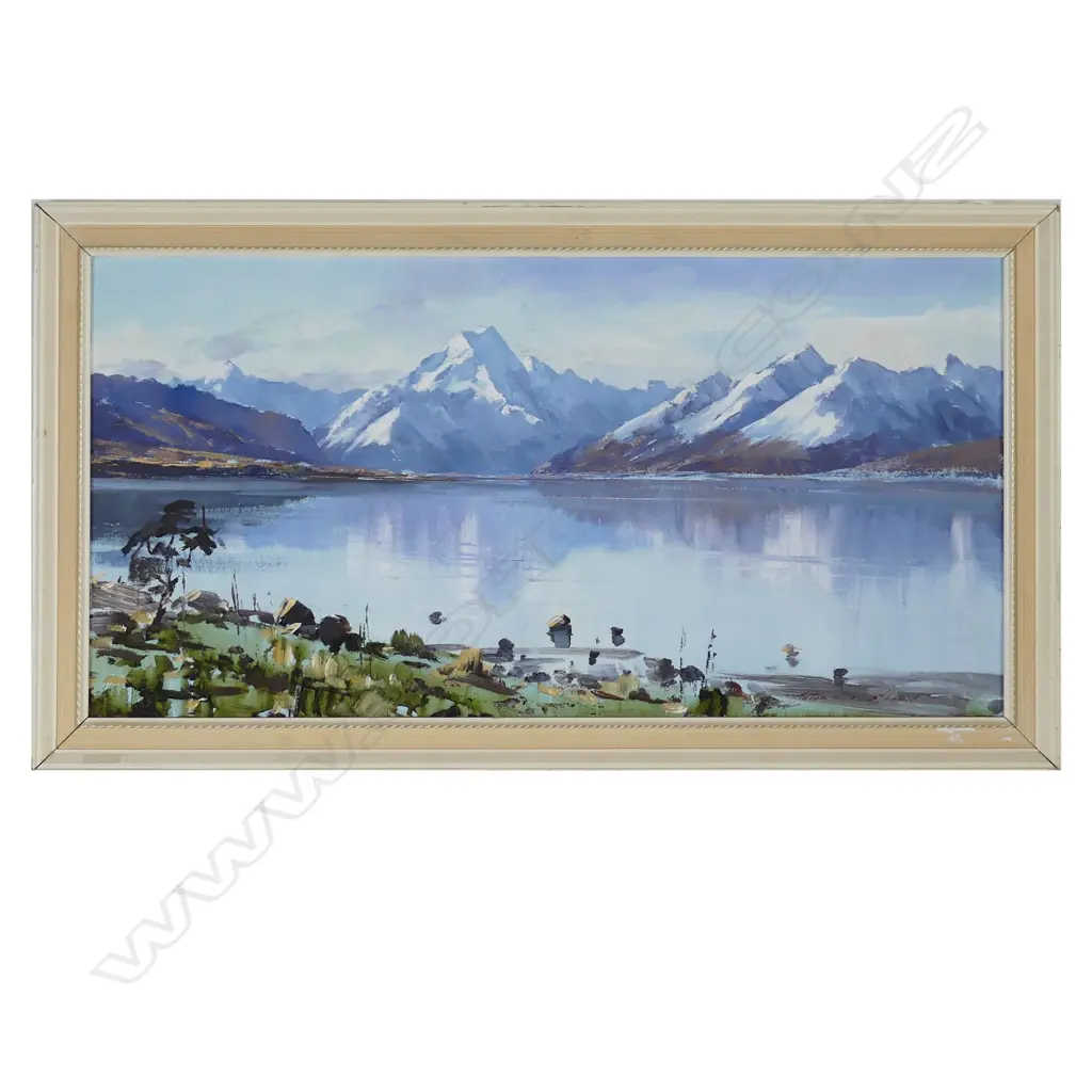 Aston Greathead Image 1++