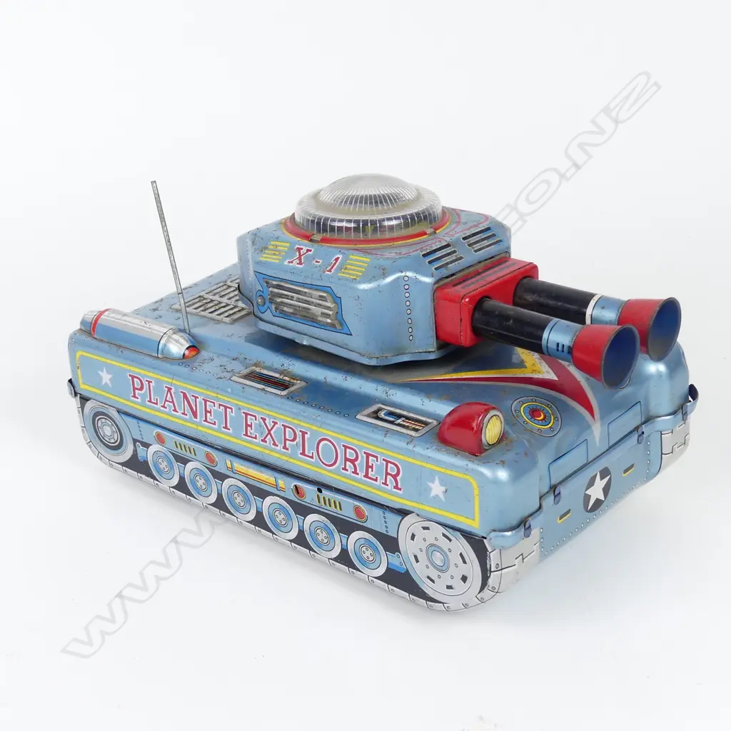 A Japanese tinplate 'X-1 Planet Explorer' Image 1++