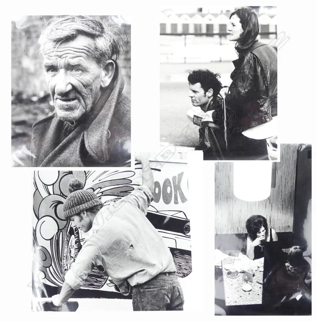 A collection of 24 large format 1960s Wellington photographs Image 1++