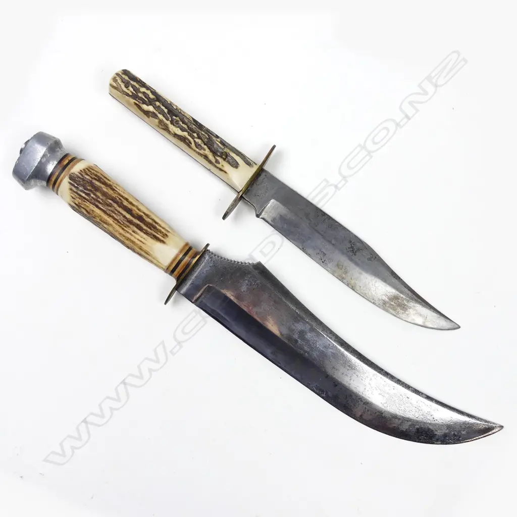 Two hunting knives Image 1++