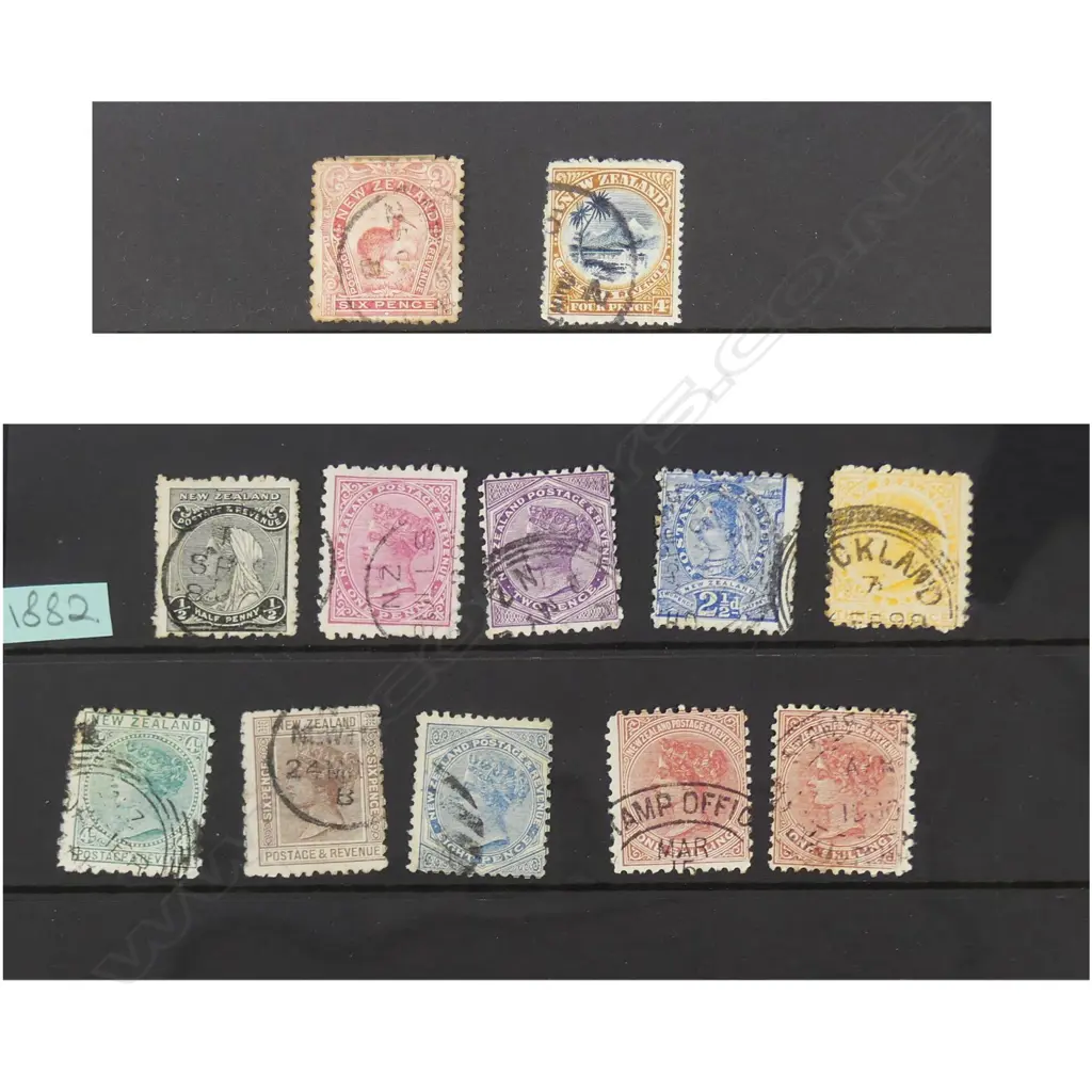 Two albums of rarer N.Z. early stamps Image 1++
