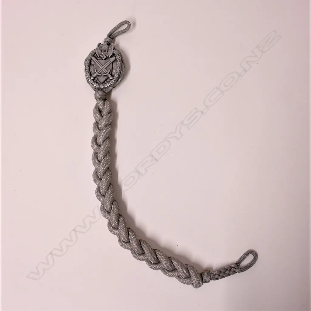 A German WWII army marksmanship lanyard Image 1++