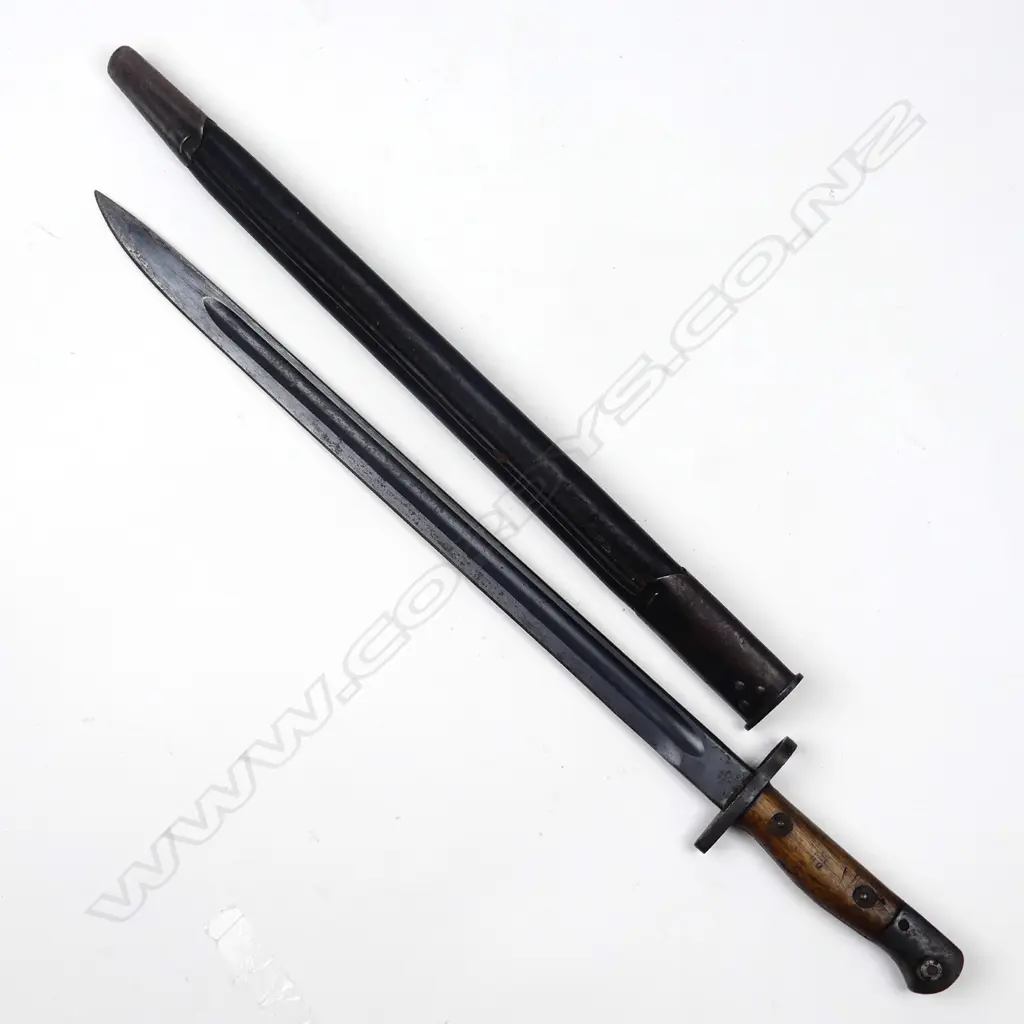 A P1907 bayonet Image 1++