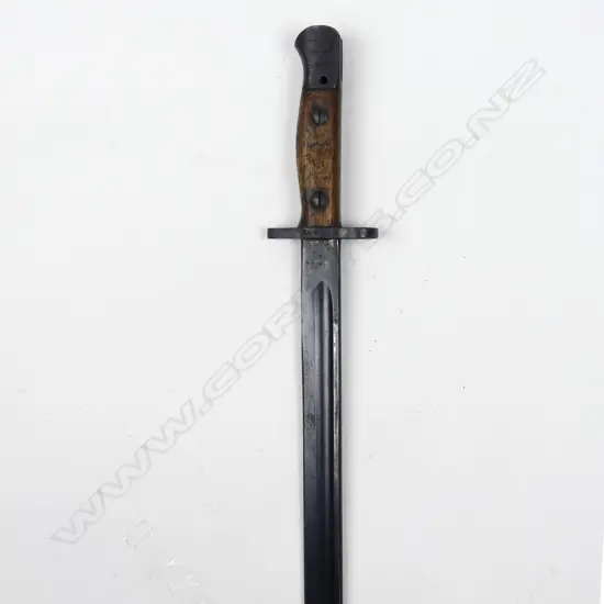 A P1907 bayonet