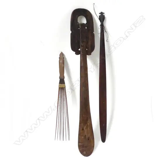 Two PNG lime spatulas and a Trobriand islands comb
