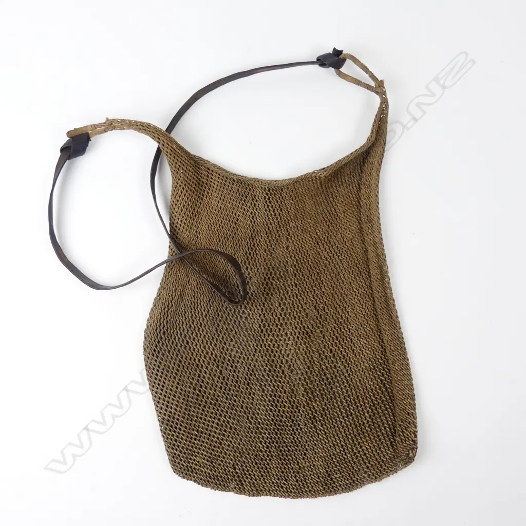 An Aboriginal woven string dilly bag Image 1++