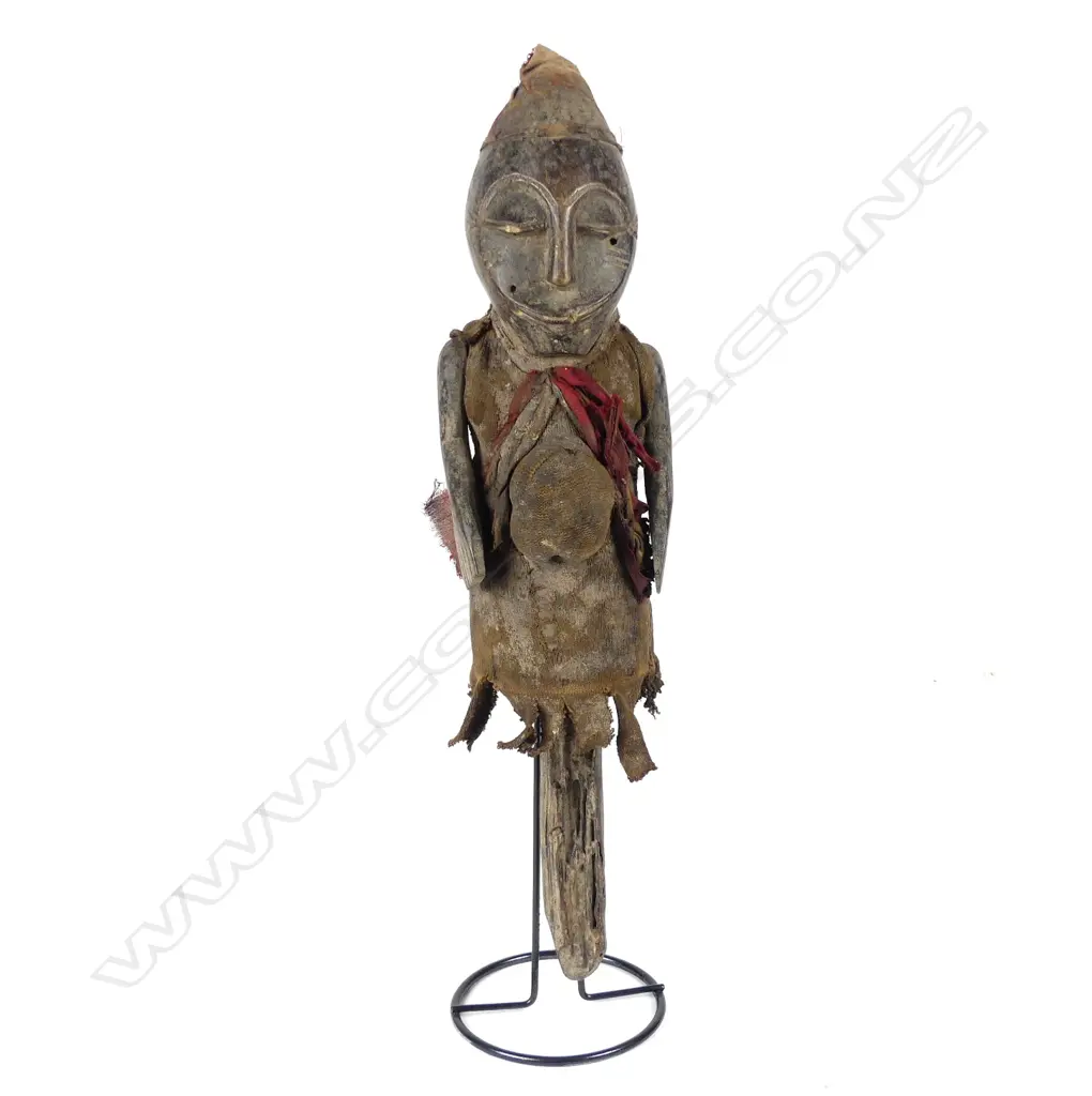 A vintage Teke fetish figure from the Congo Image 1++