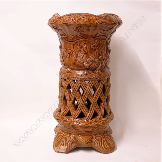 A rare N.Z. colonial Benhar pottery umbrella stand