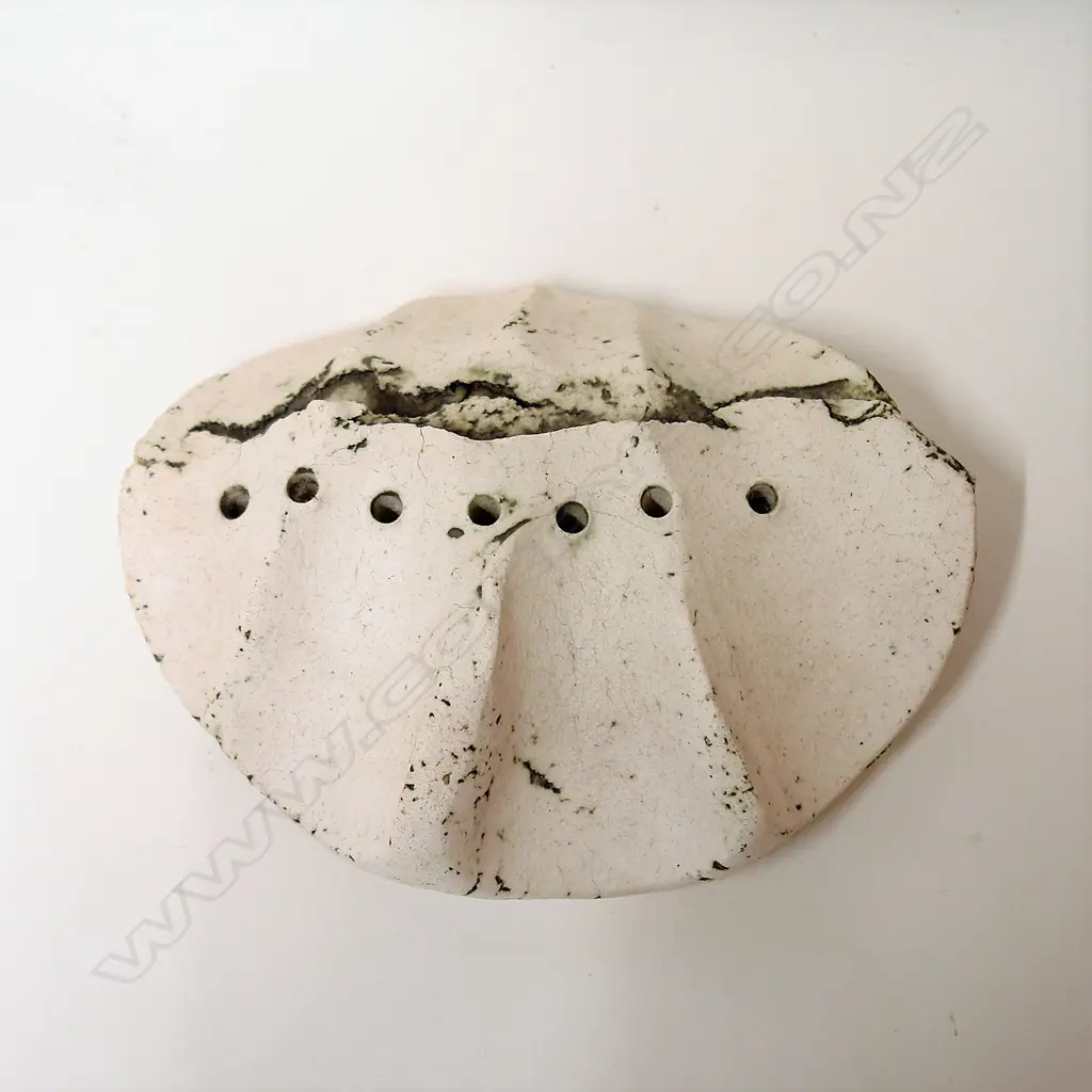 Len Castle porcelain sculpture Image 1++