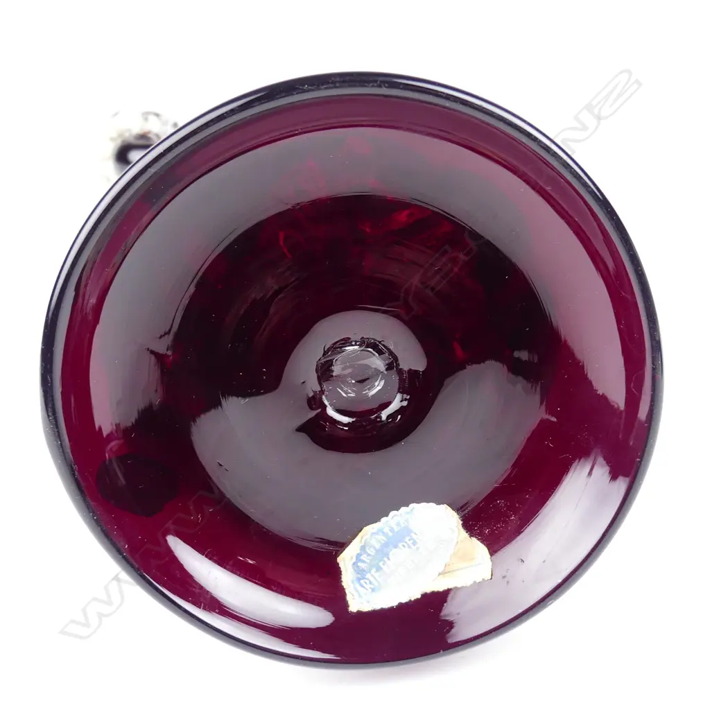 A Murano hand blown glass figurine Image 1++