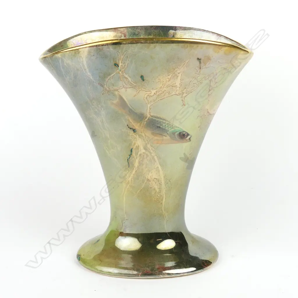 Wilkinson's Oriflamme vase Image 1++