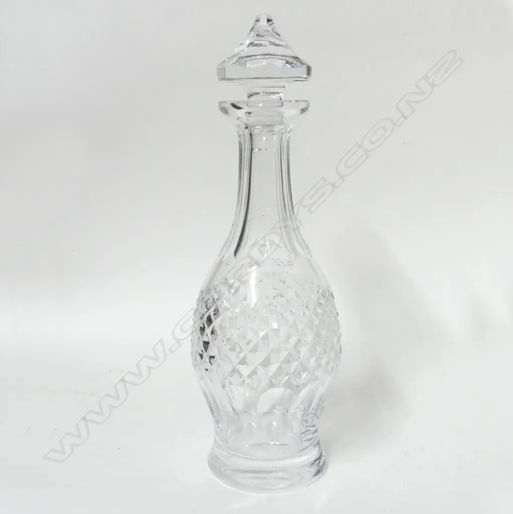 A Waterford 'Colleen' pattern decanter Image 1++