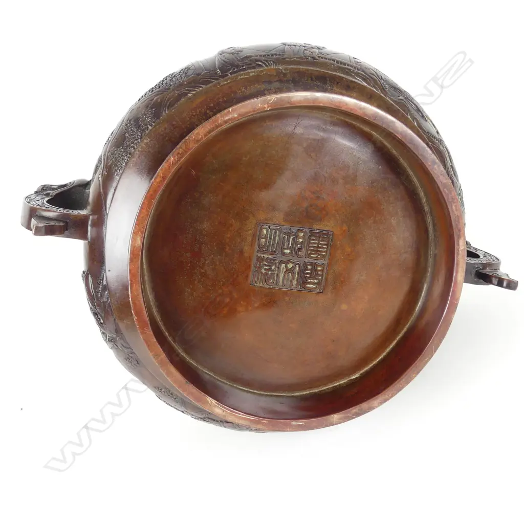 A quality old Chinese bronze censer Image 1++