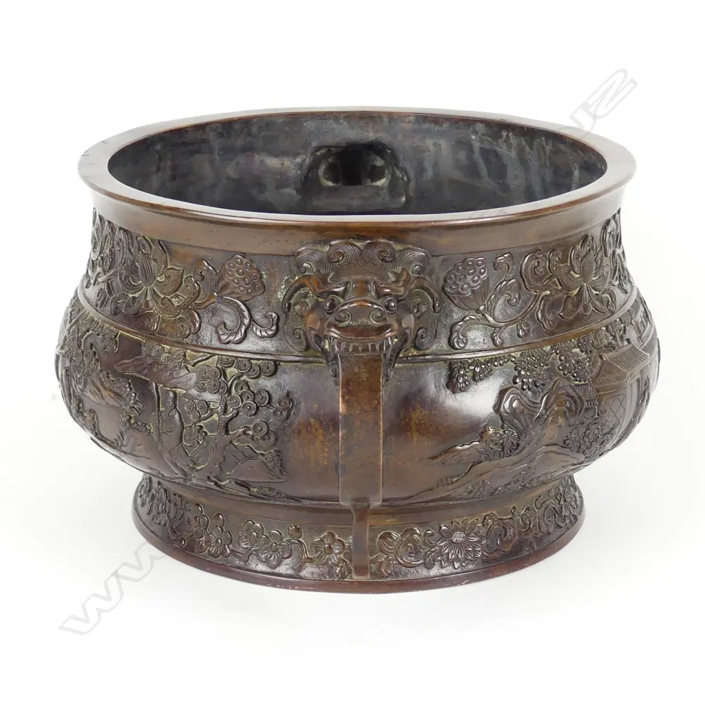 A quality old Chinese bronze censer Image 1++