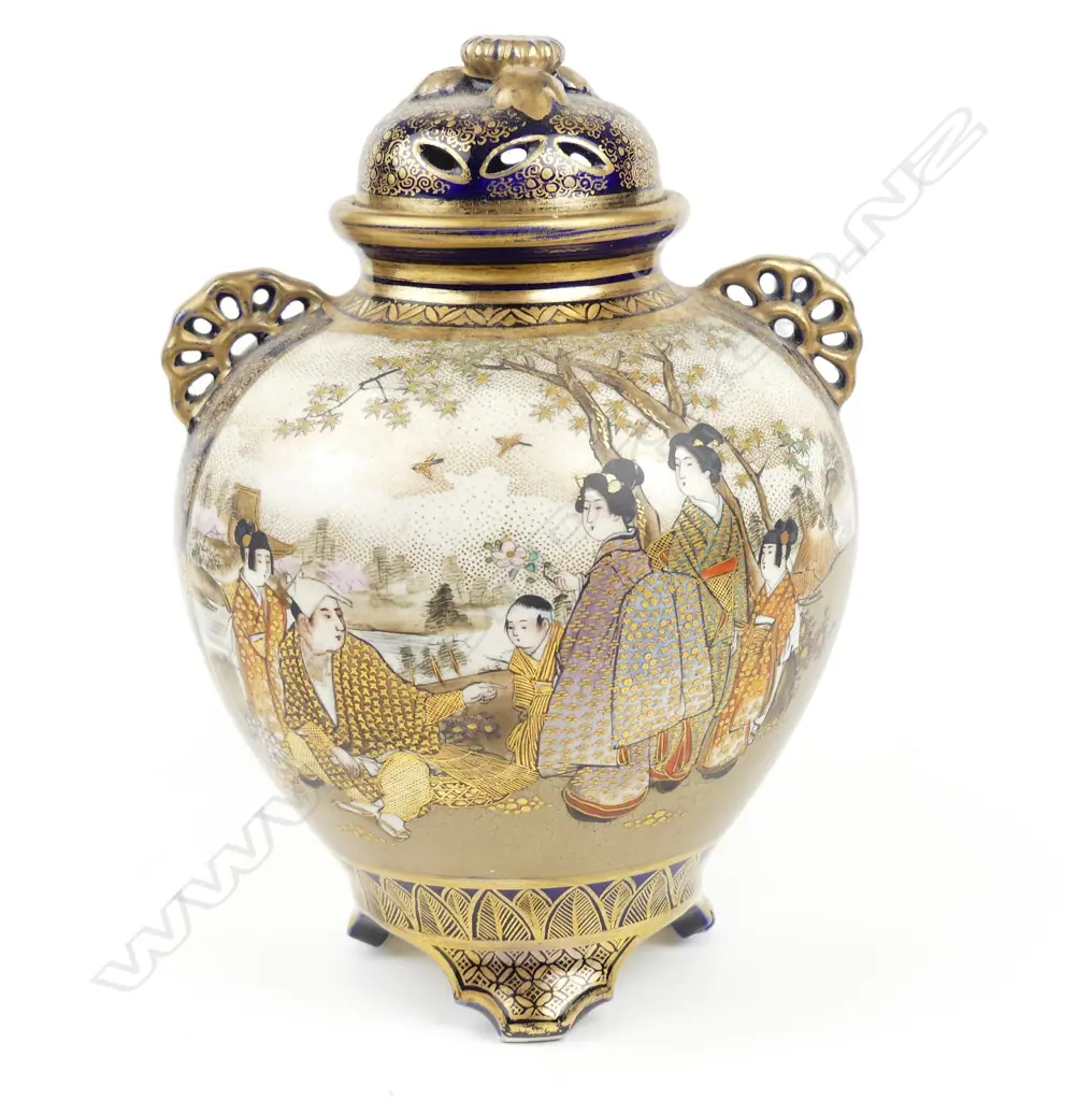 A Satsuma koro Image 1++