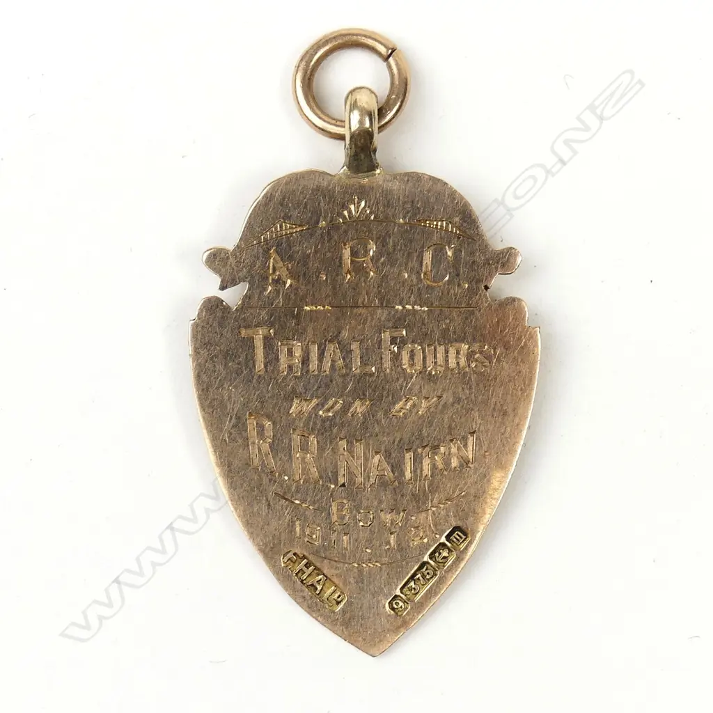 A 9ct. rose gold 1912 Auckland Rowing Club fob medallion Image 1++