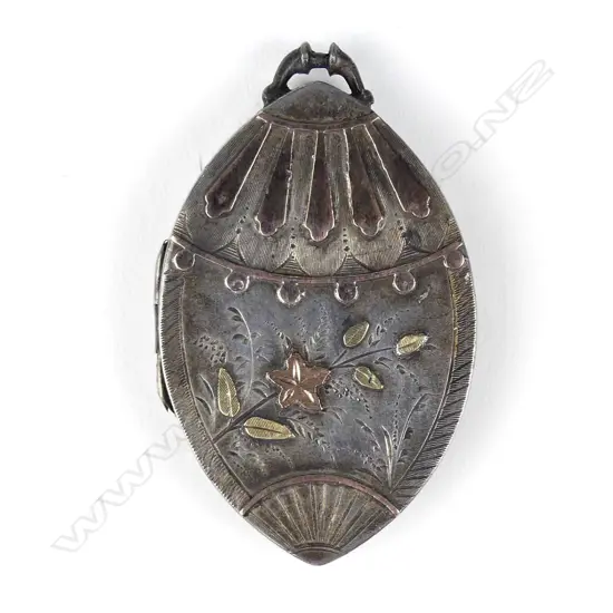 A Victorian silver pendant locket