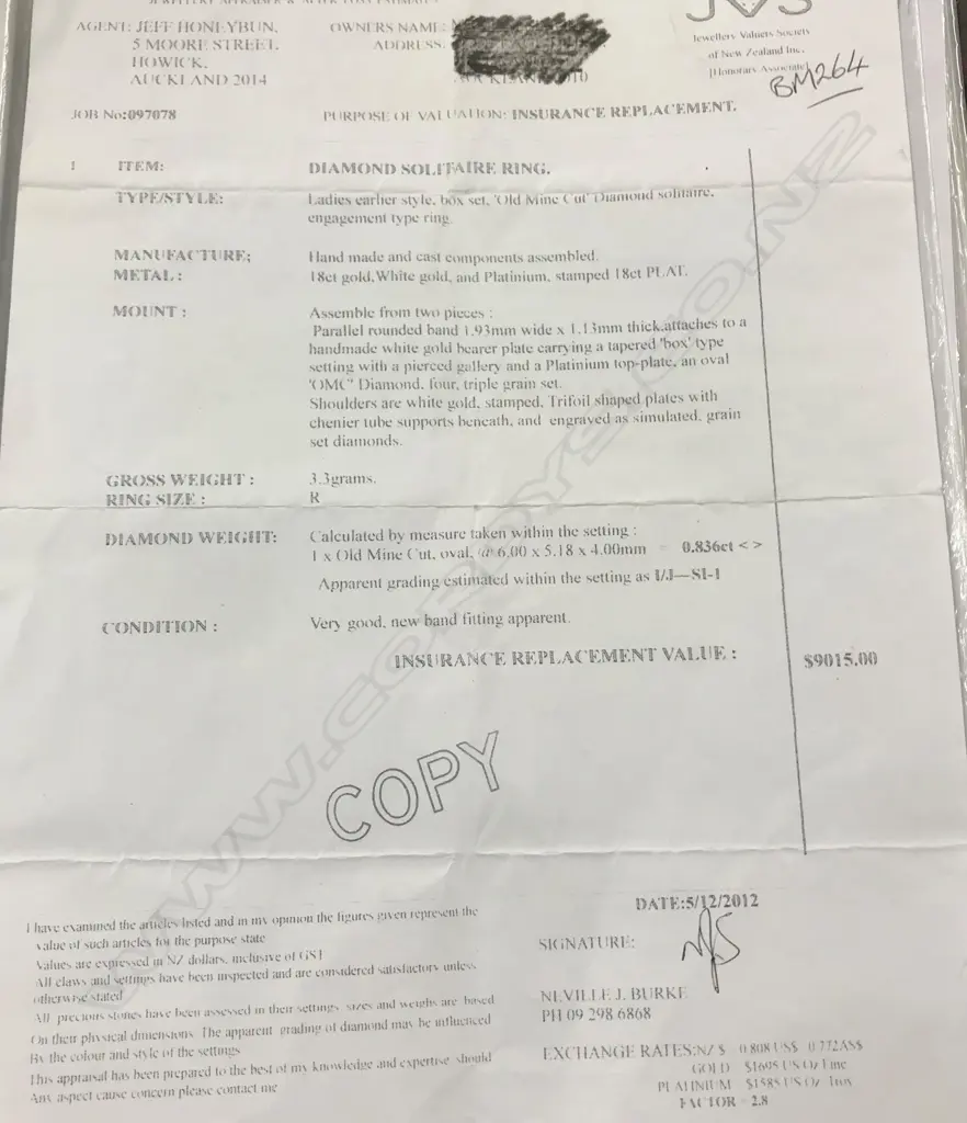 An estate 18ct gold and platinum diamond ring Image 1++