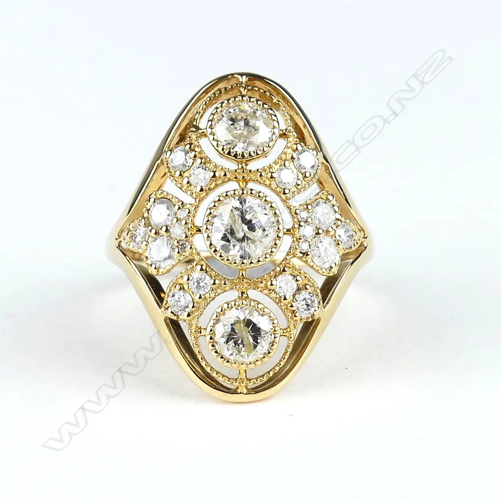A 14ct gold and diamond Art Deco style ring Image 1++