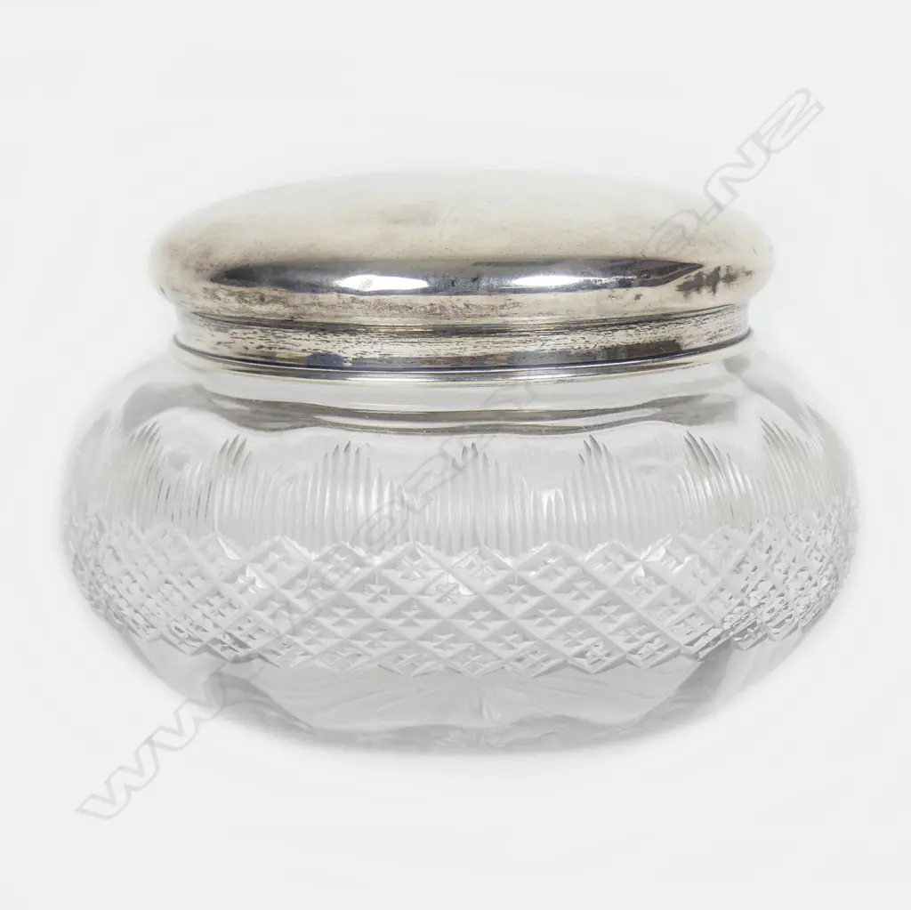 A silver lidded cut glass powder bowl Image 1++