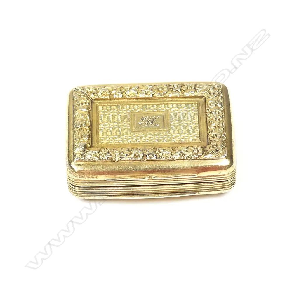 A George IV silver gilt vinaigrette Image 1++