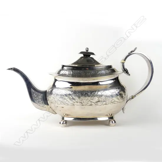 A George III silver teapot