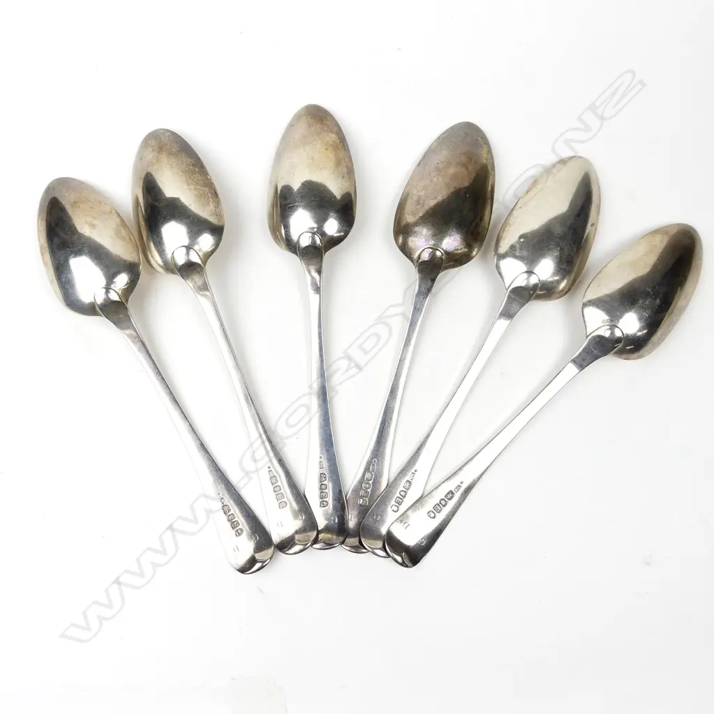 A set of George III silver tablespoons Image 1++