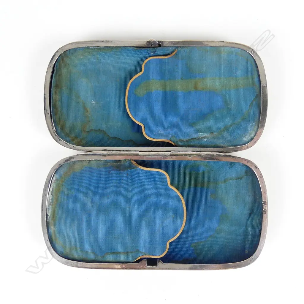 A 19thC German silver cigar case Image 1++