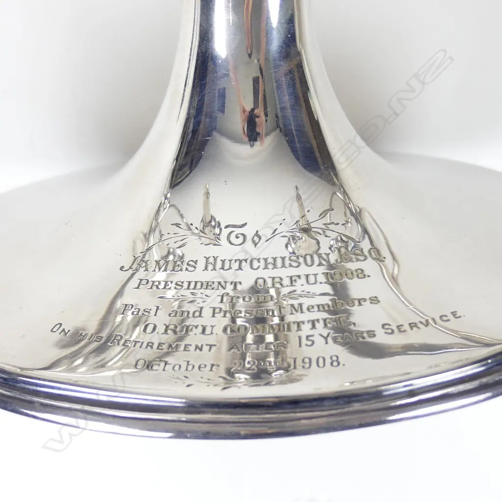 An Edwardian silver plate epergne Image 1++