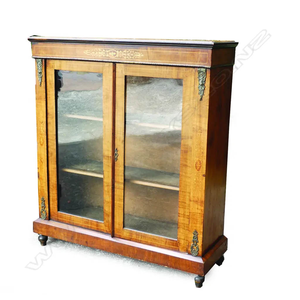 A Victorian walnut pier cabinet Image 1++