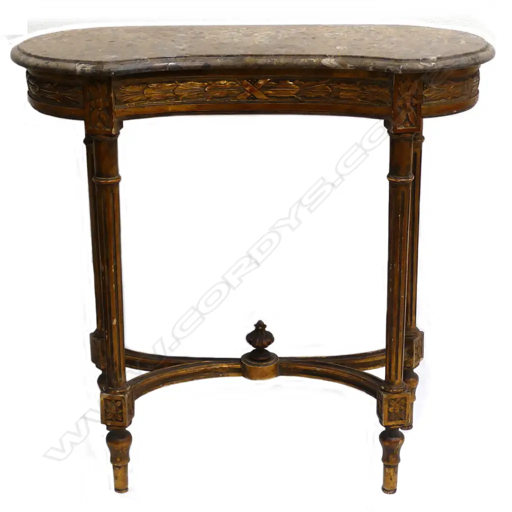 A French style console table Image 1++