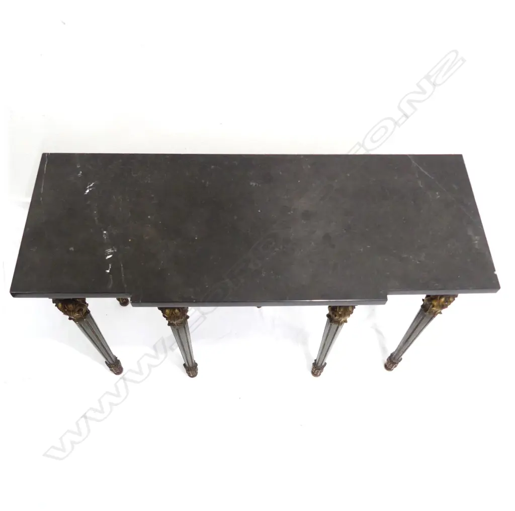 A French style console table Image 1++