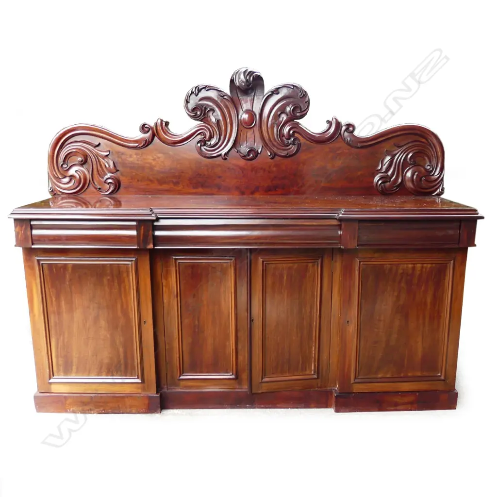 A William IV mahogany sideboard Image 1++