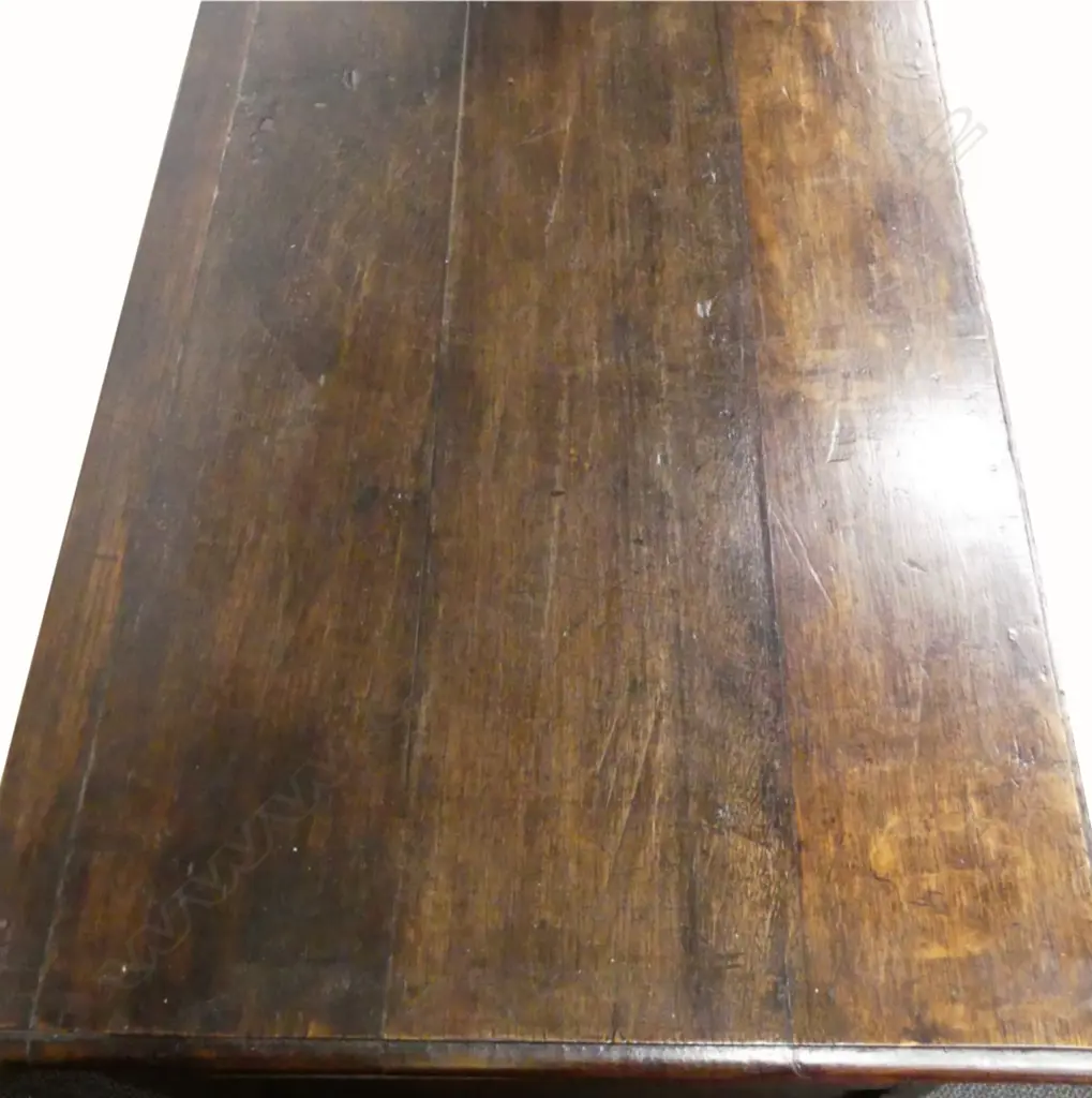 An oak dresser base Image 1++