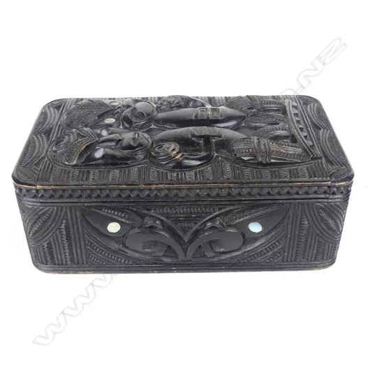 A Maori folk art box