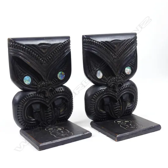 A pair of Maori folk art bookends
