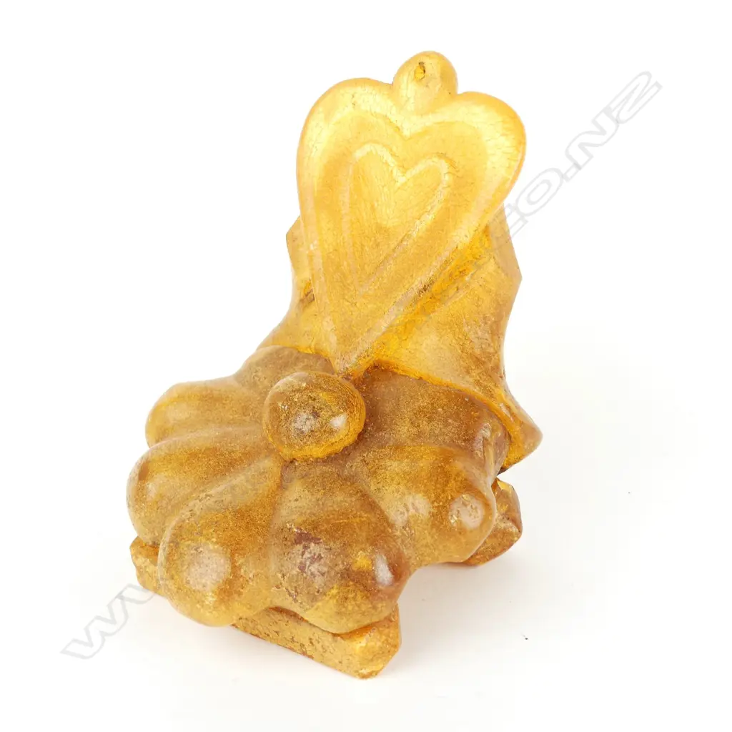 A c.1900 kauri gum sculpture Image 1++