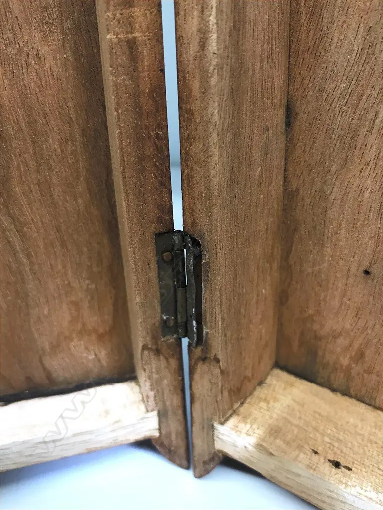 A vintage Pitcairn Island book form box Image 1++