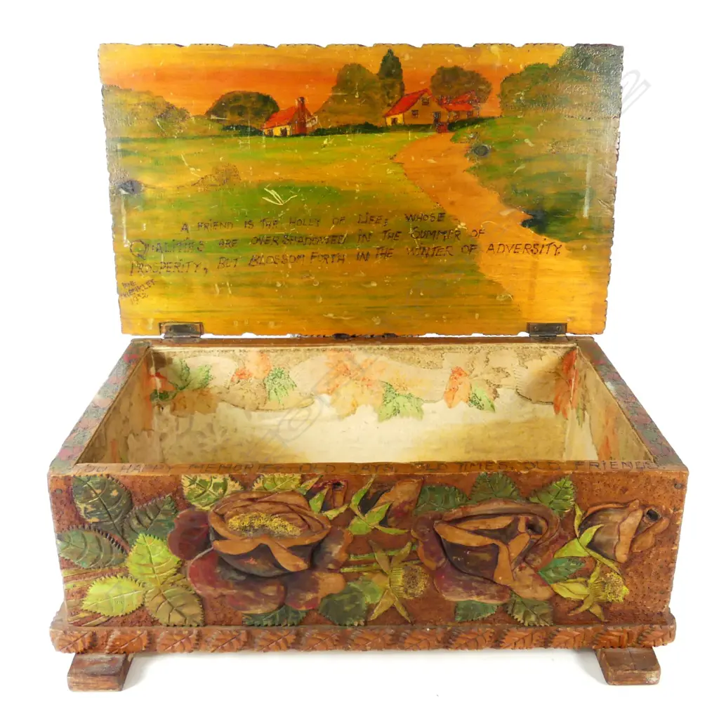 A large Jane Brenkley carved 'Friendship' box Image 1++