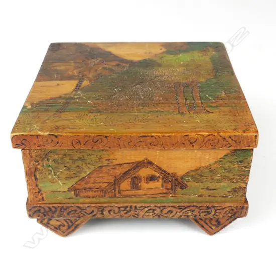 A Jane Brenkley decorated small box