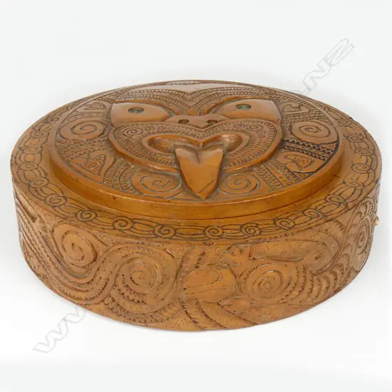 A Jane Brenkley Maori decorated flat circular box