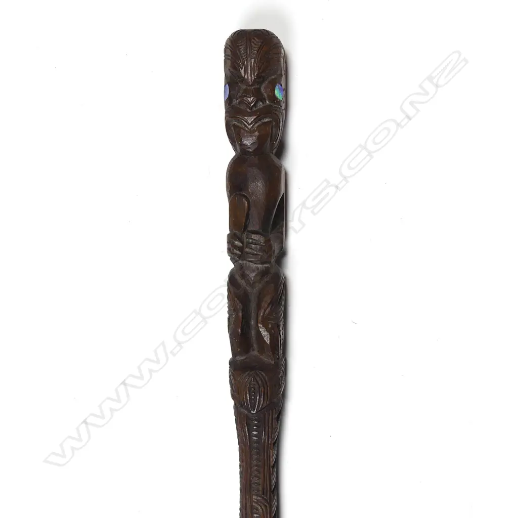 An early/mid 20thC Maori carved tokotoko/walking stick Image 1++