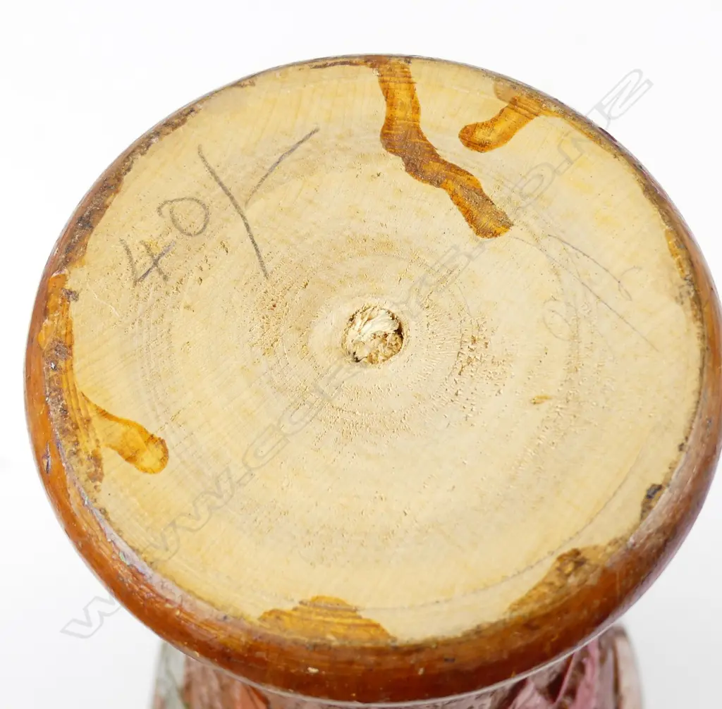 A Jane Brenkley turned and carved vase Image 1++