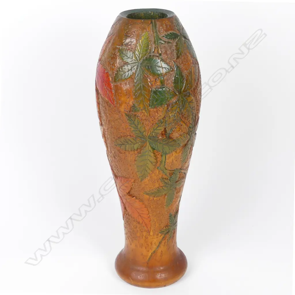 A Jane Brenkley turned and carved vase Image 1++