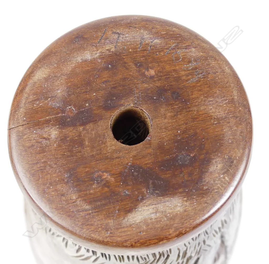 A Jane Brenkley turned and carved vase Image 1++